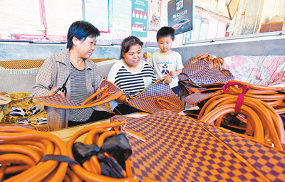 河北創新模式激活扶貧動力 年人均增加工資性收入2萬余元