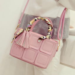 倒樂熊箱包產品 倒樂熊箱包產品圖片 倒樂熊箱包怎么樣 最新倒樂熊箱包產品展示